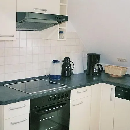 Ferienhaus, An Den Boddenwiesen 36,